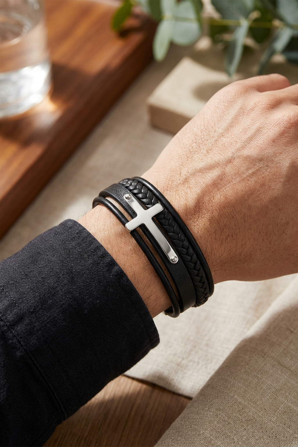 Bracelet Cordon Homme Cuir Et Croix En Argent