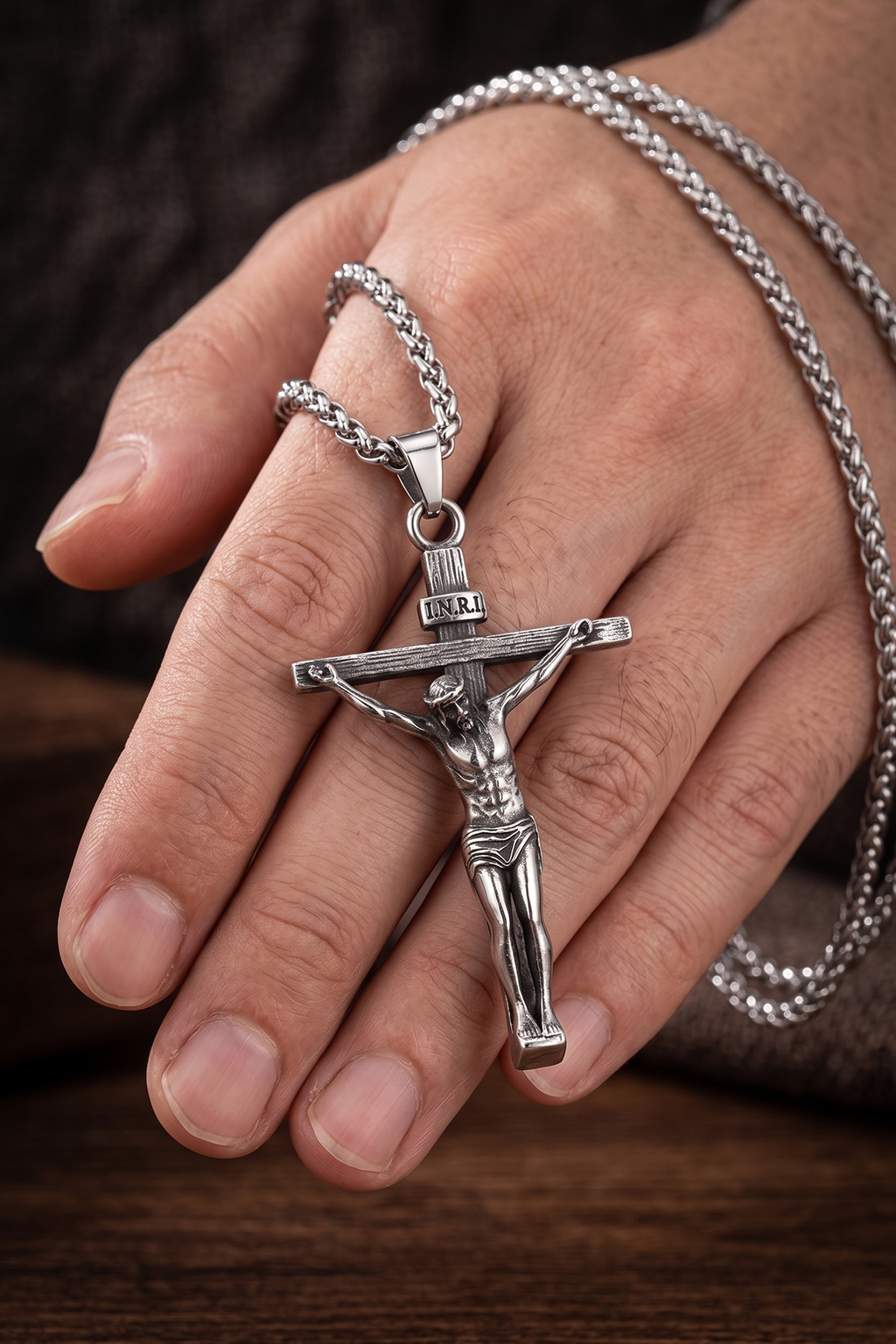 Collier Croix De JÉSUS - Couleur Argent - boutique Chretienne