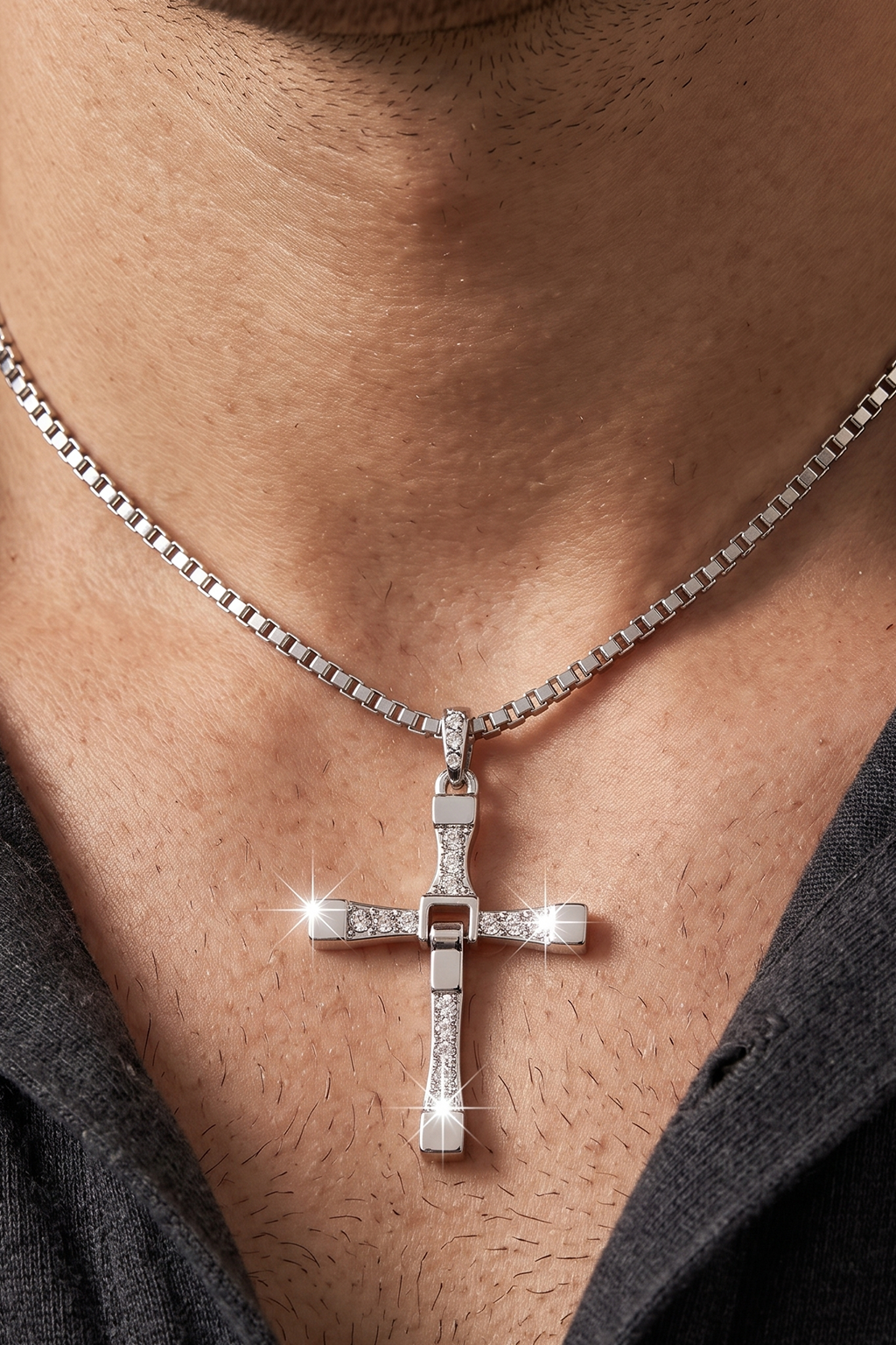 Collier Vin Diesel Croix Jesus - Boutique Chretienne