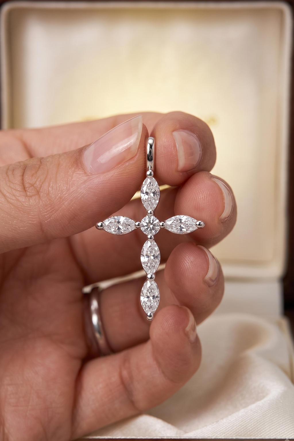 Pendentif FANTAISIE Croix - Boutique Chretienne