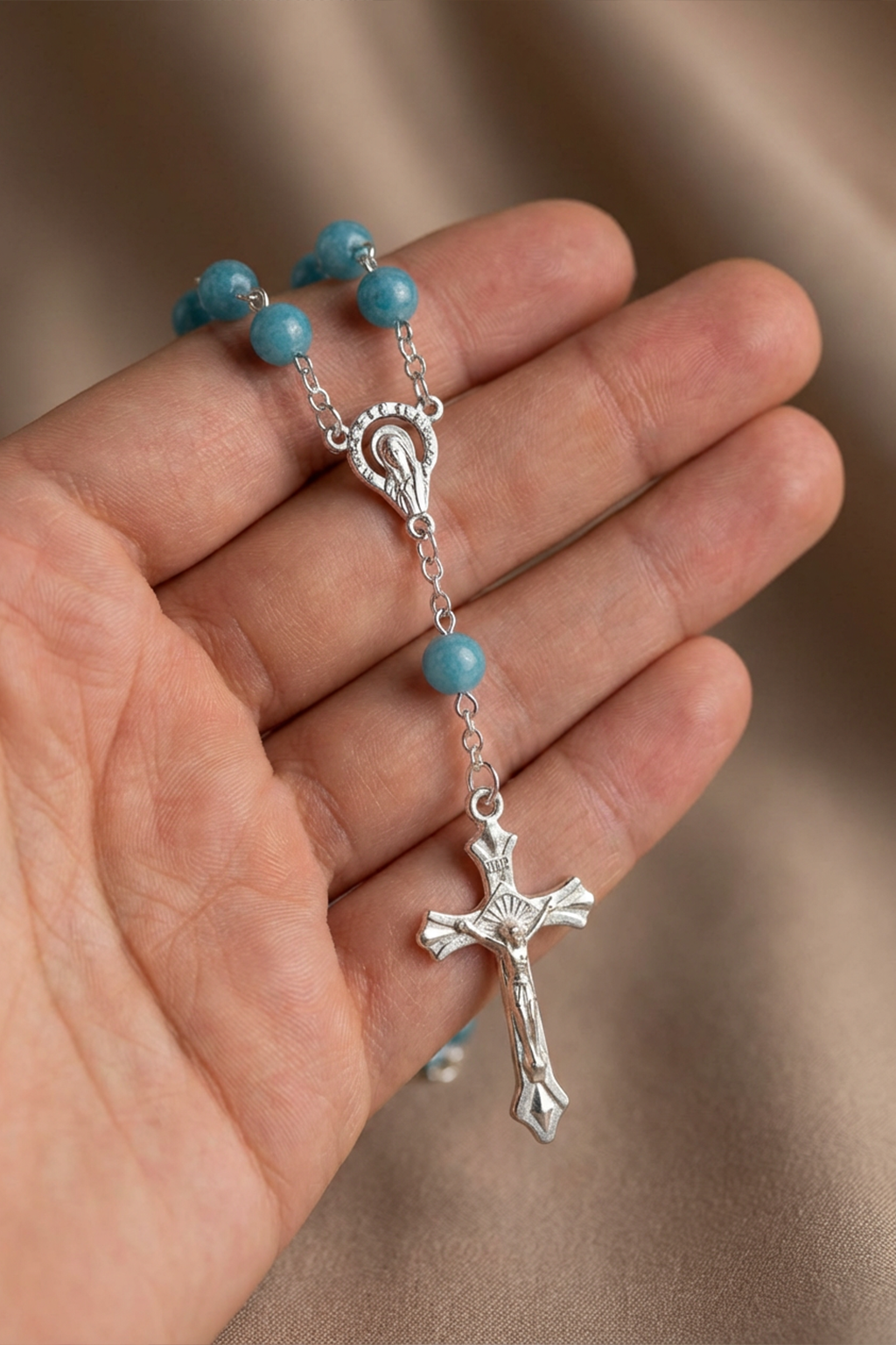 rosario cattolico per auto