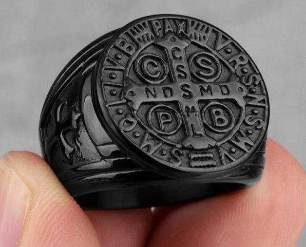 Bague Médaille<br> Saint Benoit Noir Mat-Boutique Chrétienne